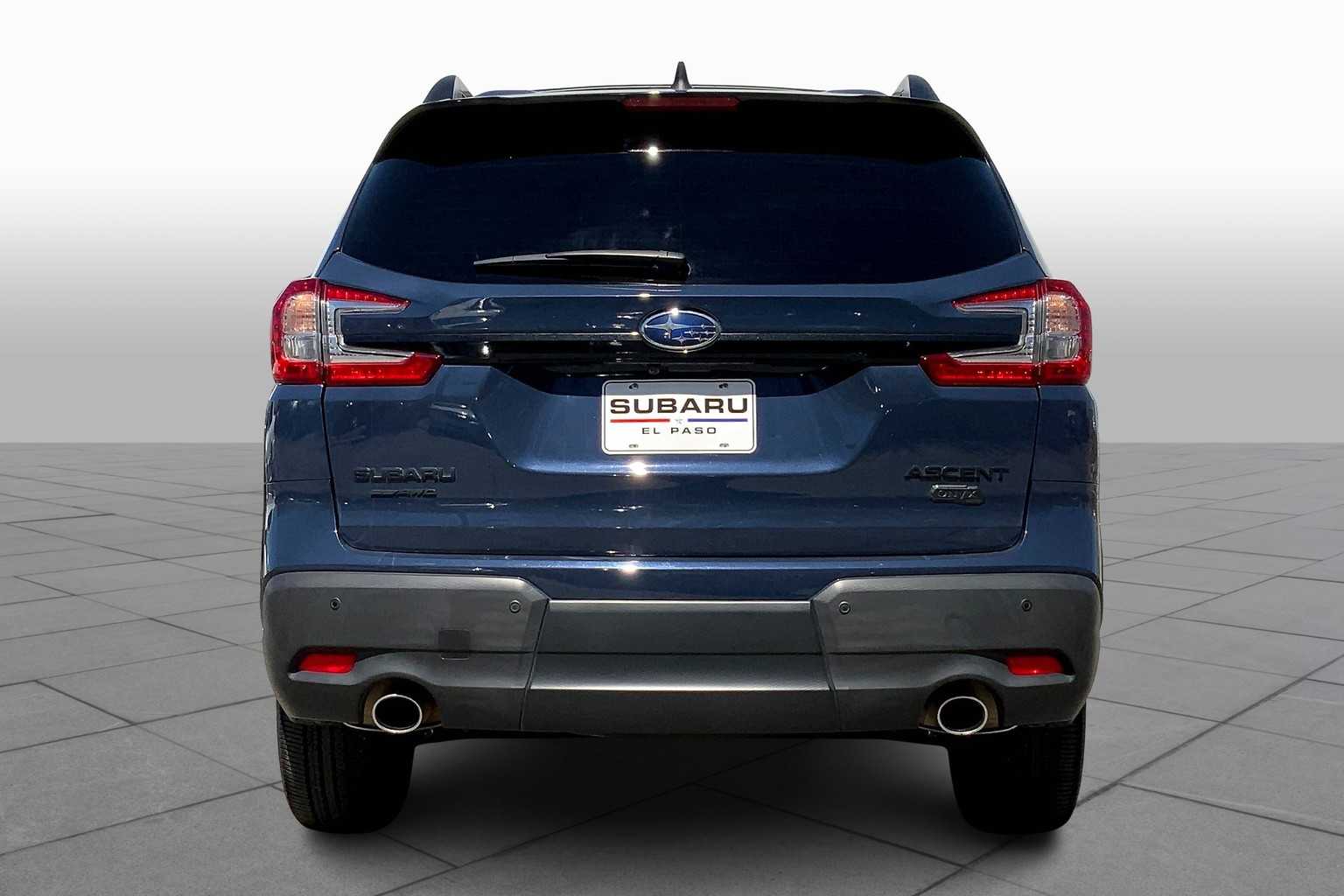 2025 Subaru Ascent Onyx Edition photo 3