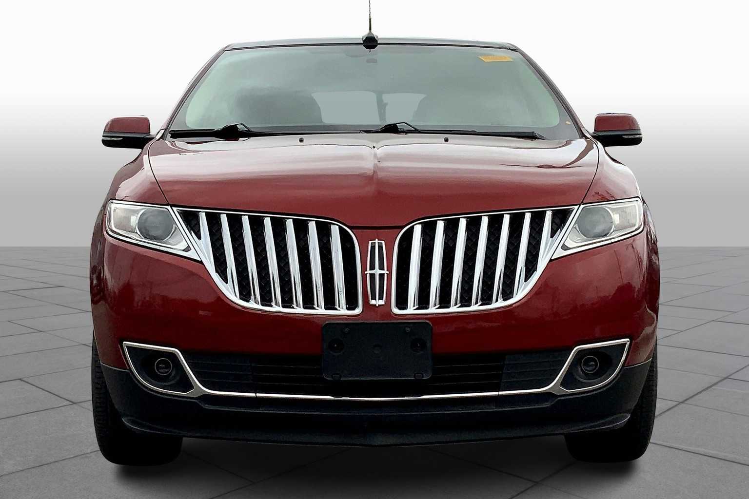 2014 Lincoln MKX photo 2