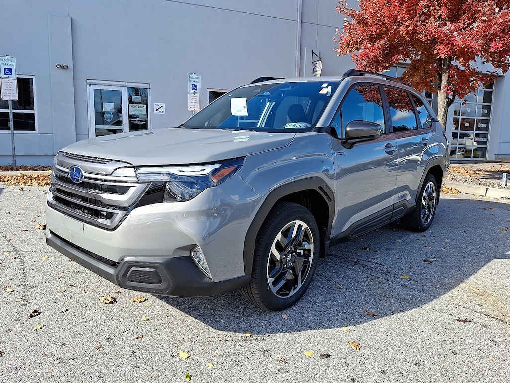 New 2025 Subaru Forester Hybrid Premium SUV