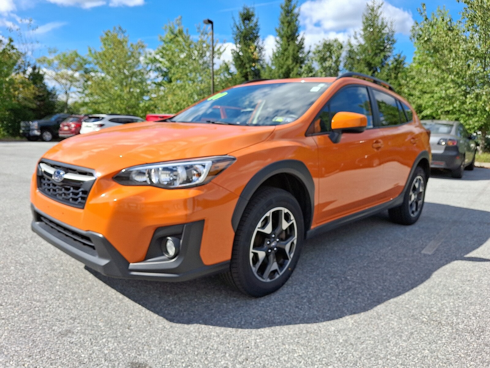 2019 Subaru Crosstrek 2.0i Premium photo 3
