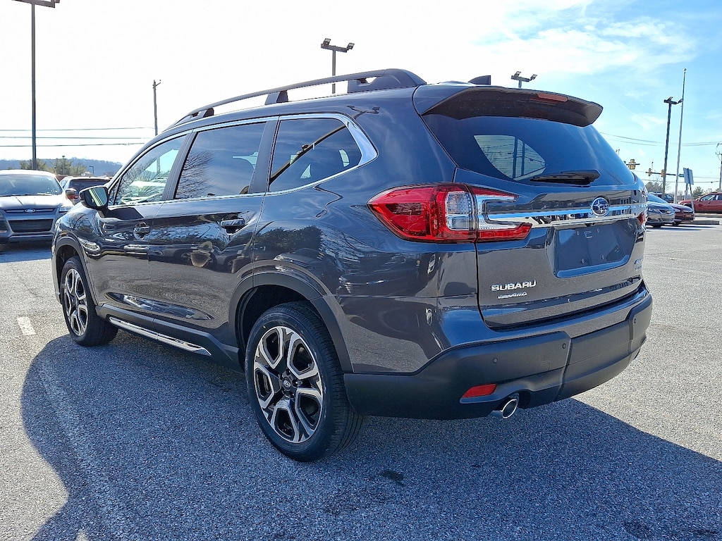New 2026 Subaru Ascent Limited 8-Passenger SUV