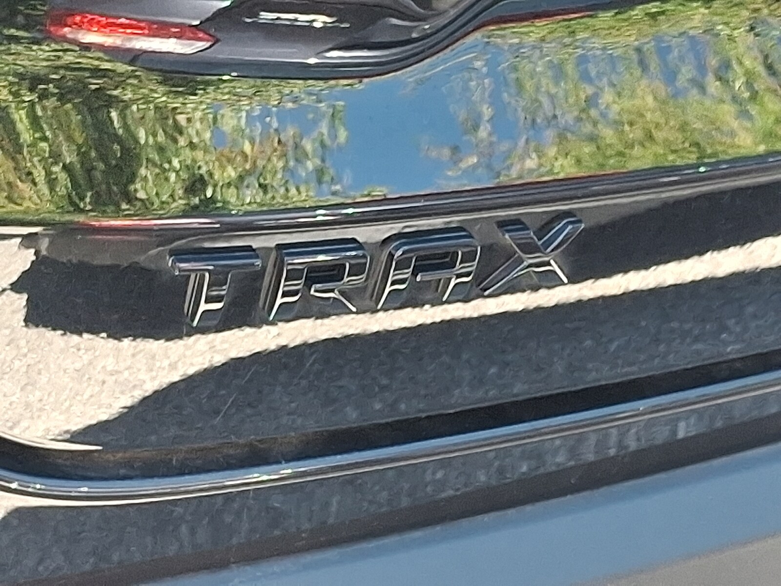 2025 Chevrolet Trax photo 4