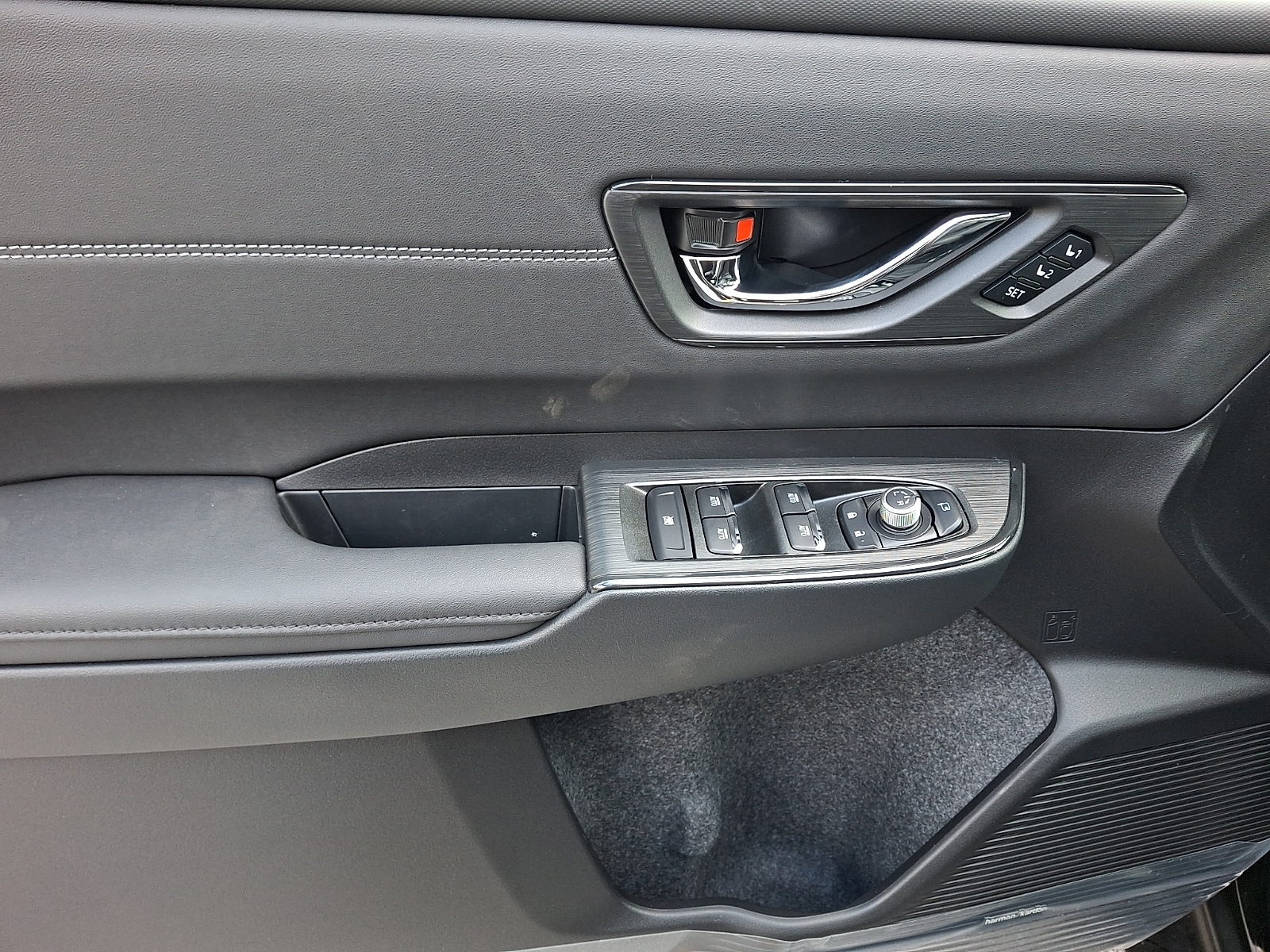 2026 Subaru Outback Touring XT - Photo 8