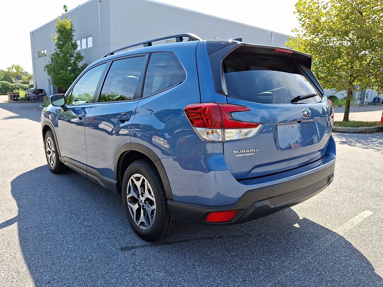 2024 Subaru Forester Premium Base photo 3