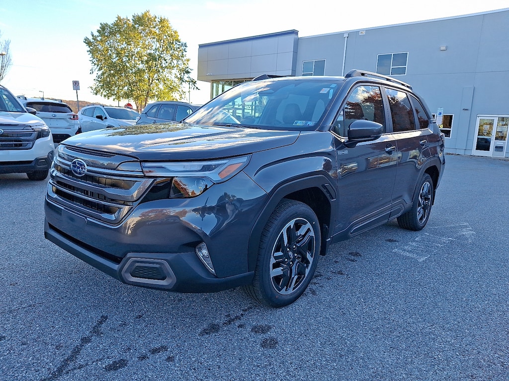 New 2025 Subaru Forester Hybrid Limited SUV