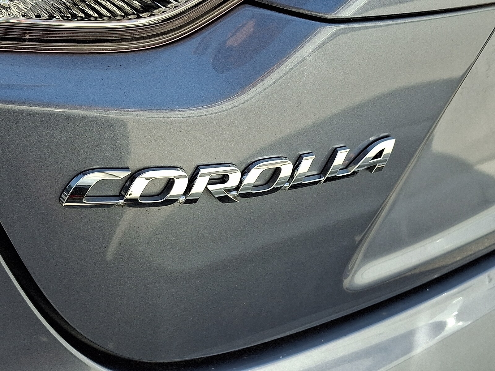 2020 Toyota Corolla LE photo 4