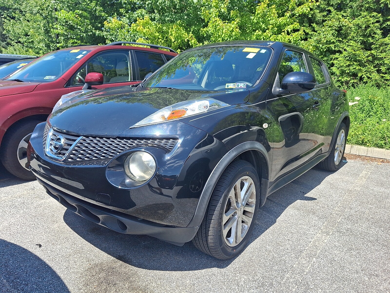 2012 Nissan Juke S photo 2