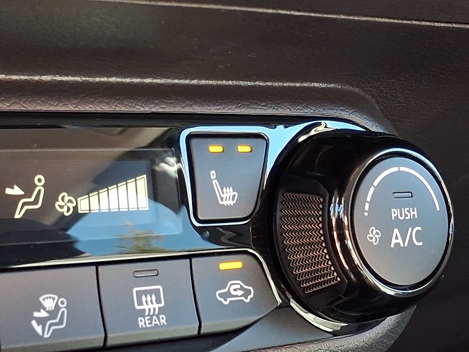 2026 Nissan KICKS SV AWD - Photo 22