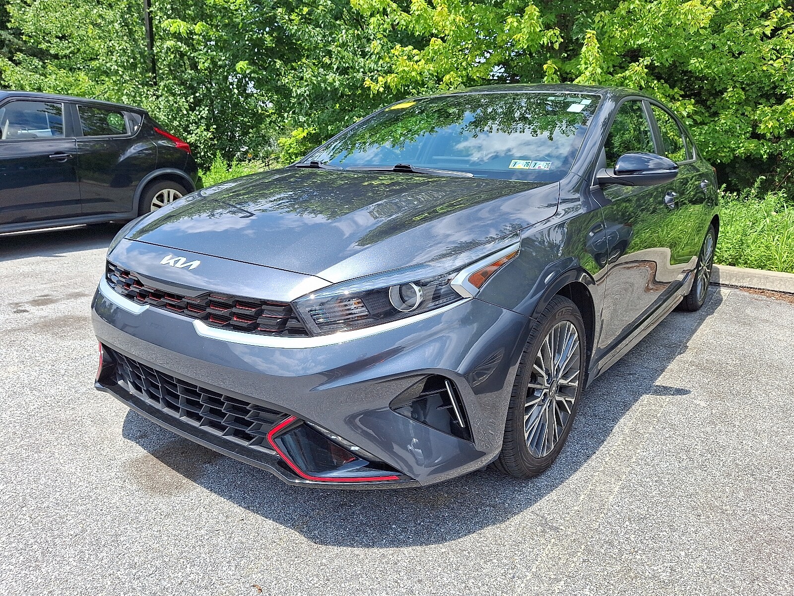 2023 Kia Forte GT-Line photo 2