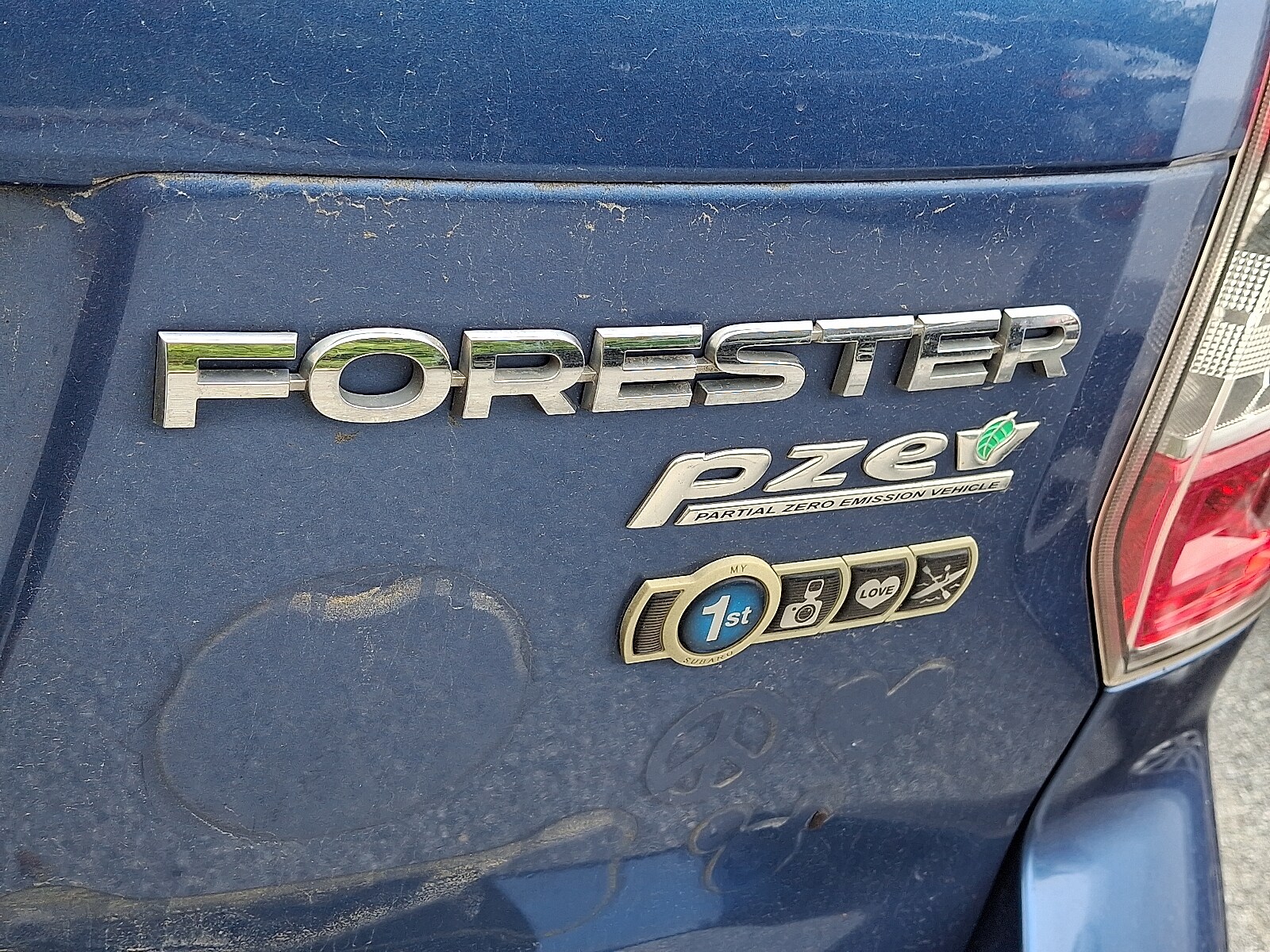 2015 Subaru Forester 2.5i Sport photo 4