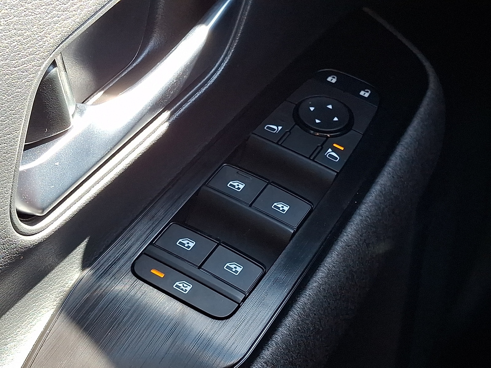 2026 Nissan KICKS SV AWD - Photo 25