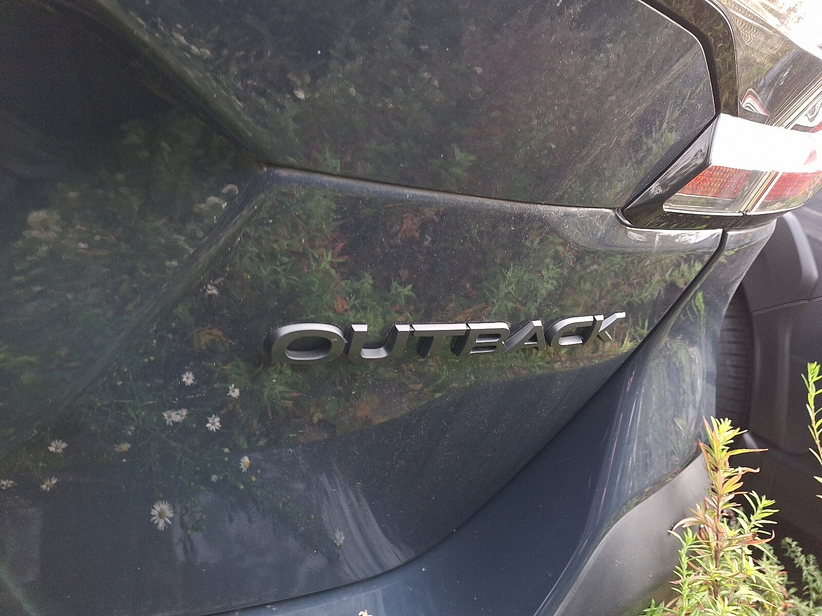 2023 Subaru Outback Onyx Edition photo 4