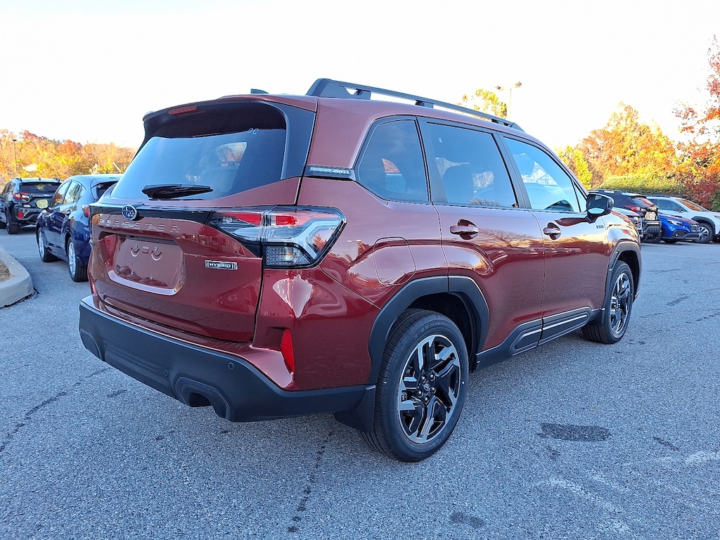 New 2025 Subaru Forester Hybrid Limited SUV