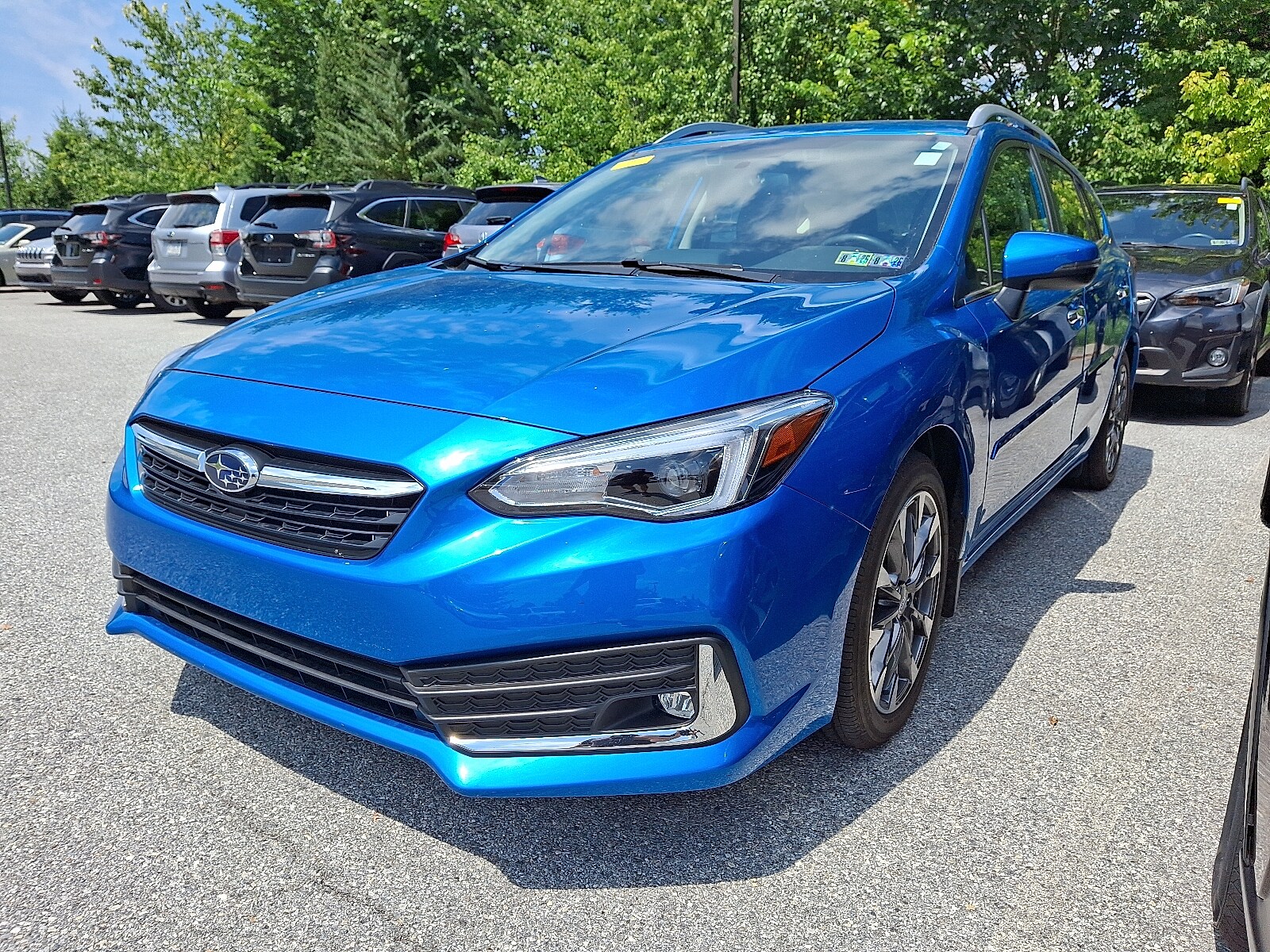 2023 Subaru Impreza Limited photo 3