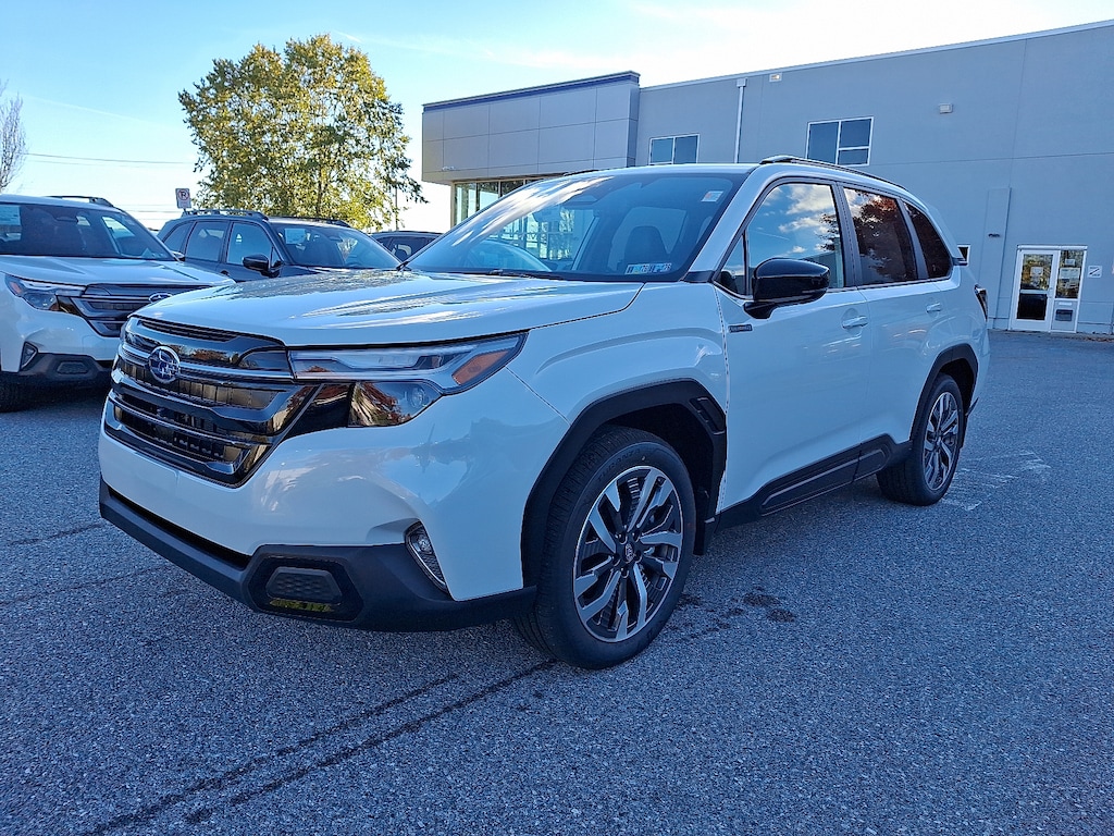 New 2025 Subaru Forester Hybrid Touring SUV
