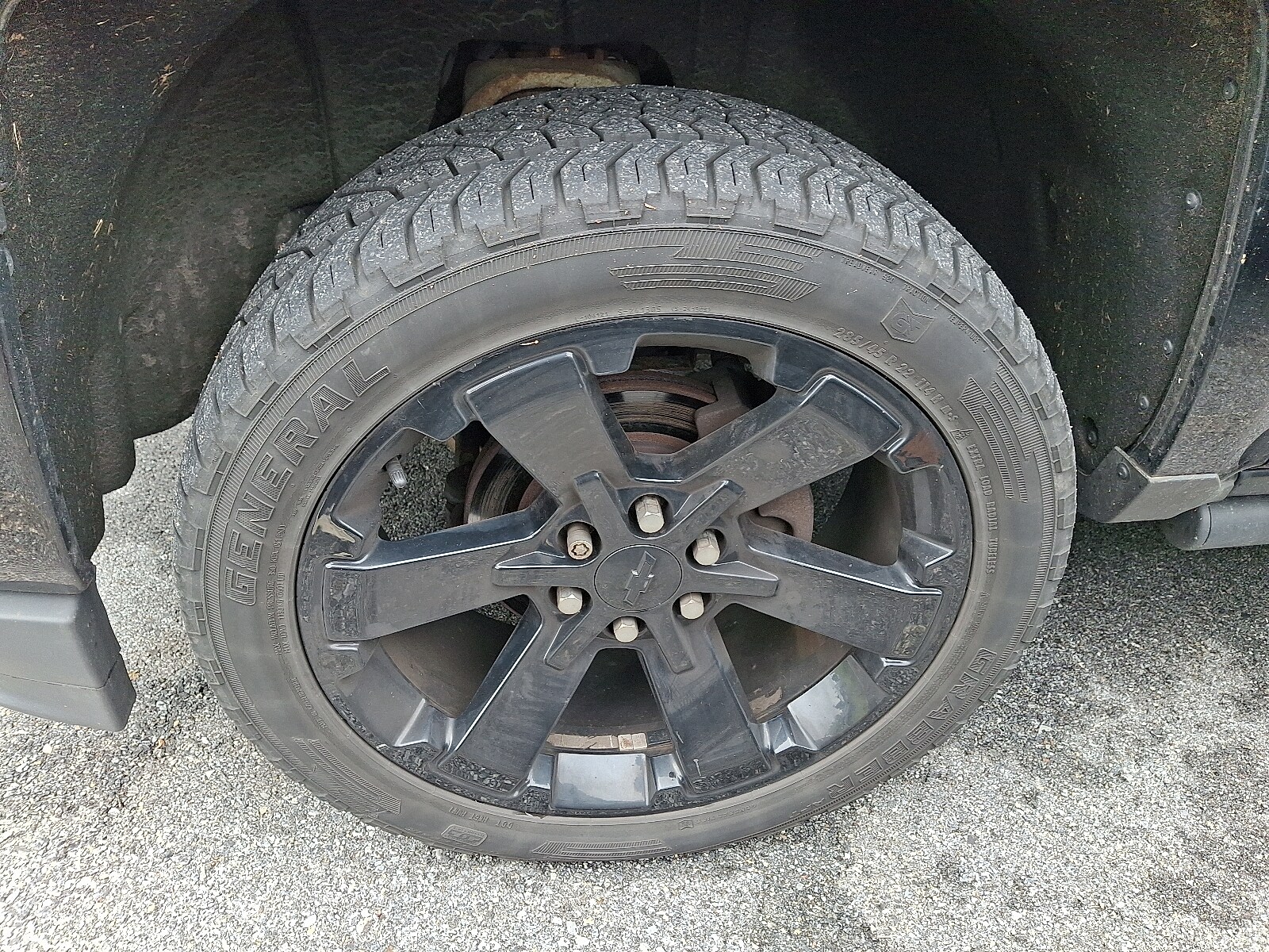 2016 Chevrolet Silverado 1500 photo 2