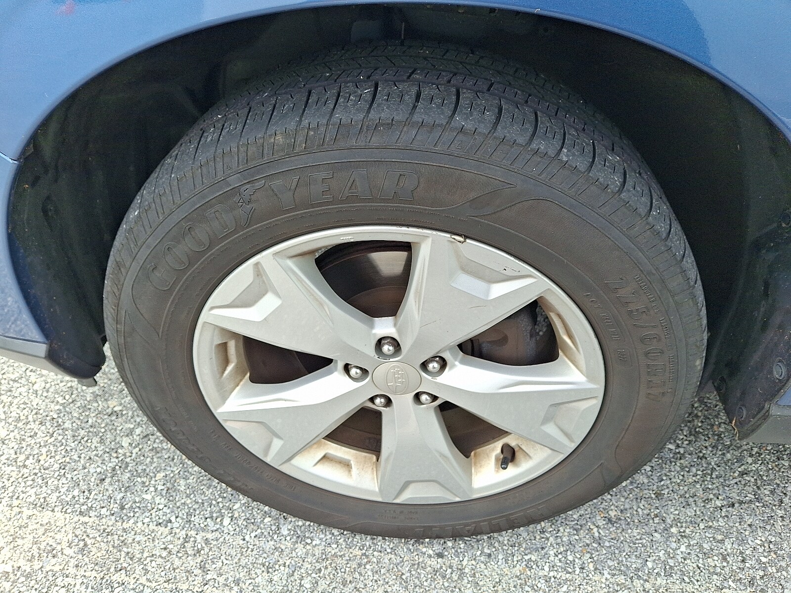 2015 Subaru Forester 2.5i Sport photo 3