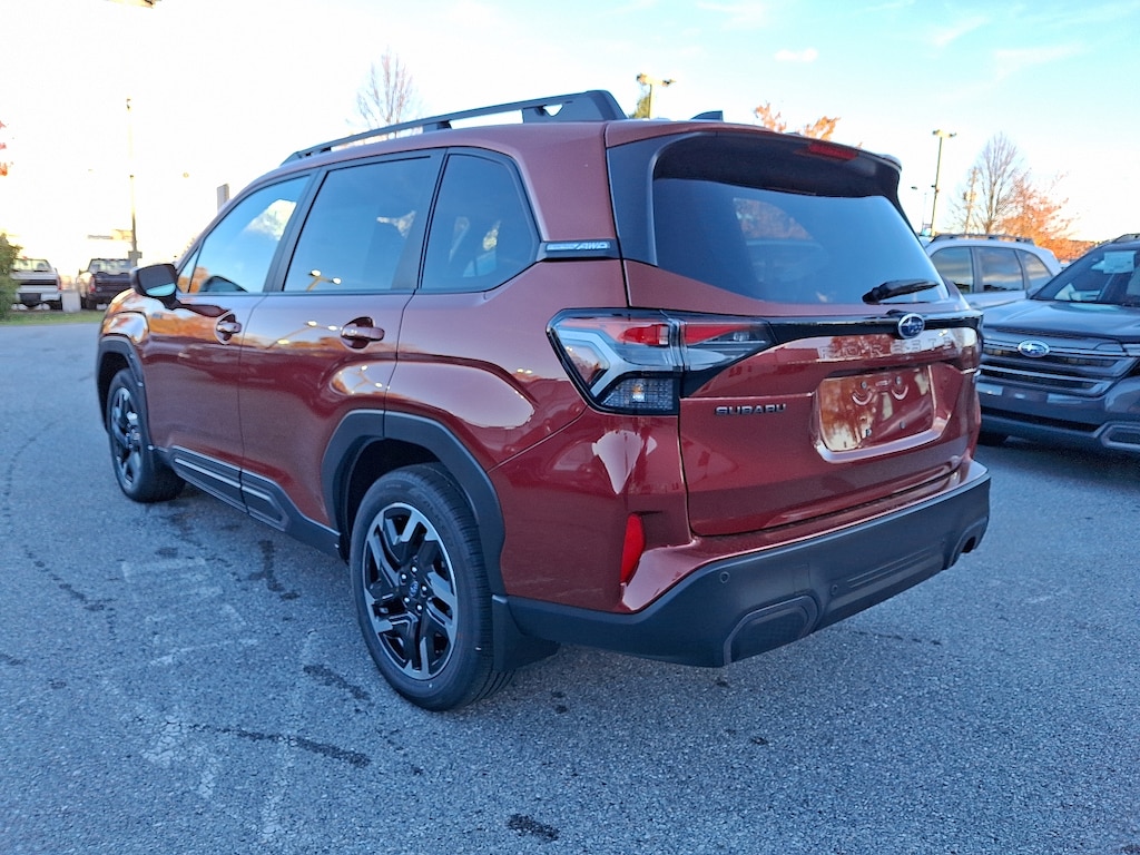 New 2025 Subaru Forester Hybrid Limited SUV