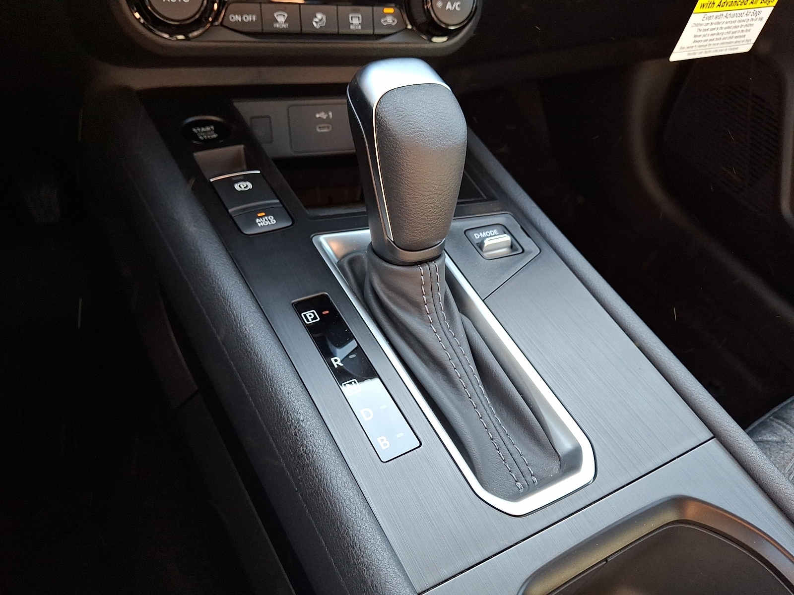 2026 Nissan KICKS SV AWD - Photo 14