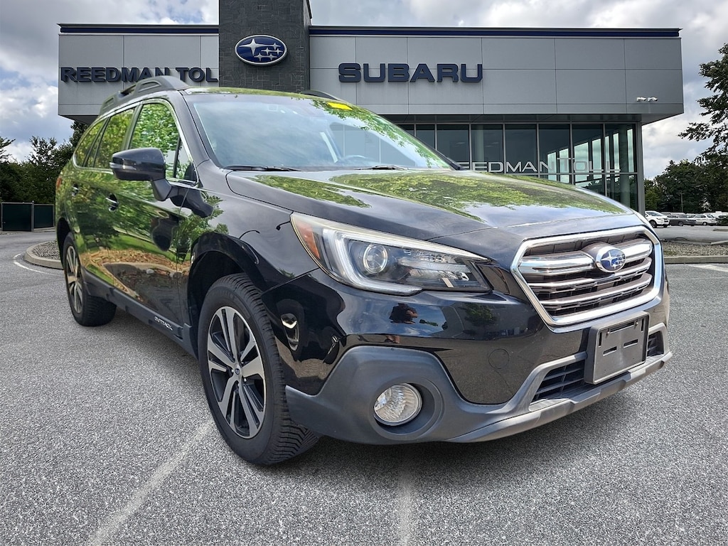 Used 2018 Subaru Outback 2.5i Limited Sport Utility