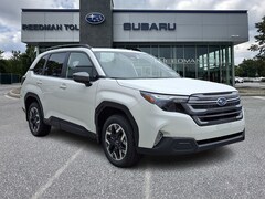 2025 Subaru Forester Premium SUV