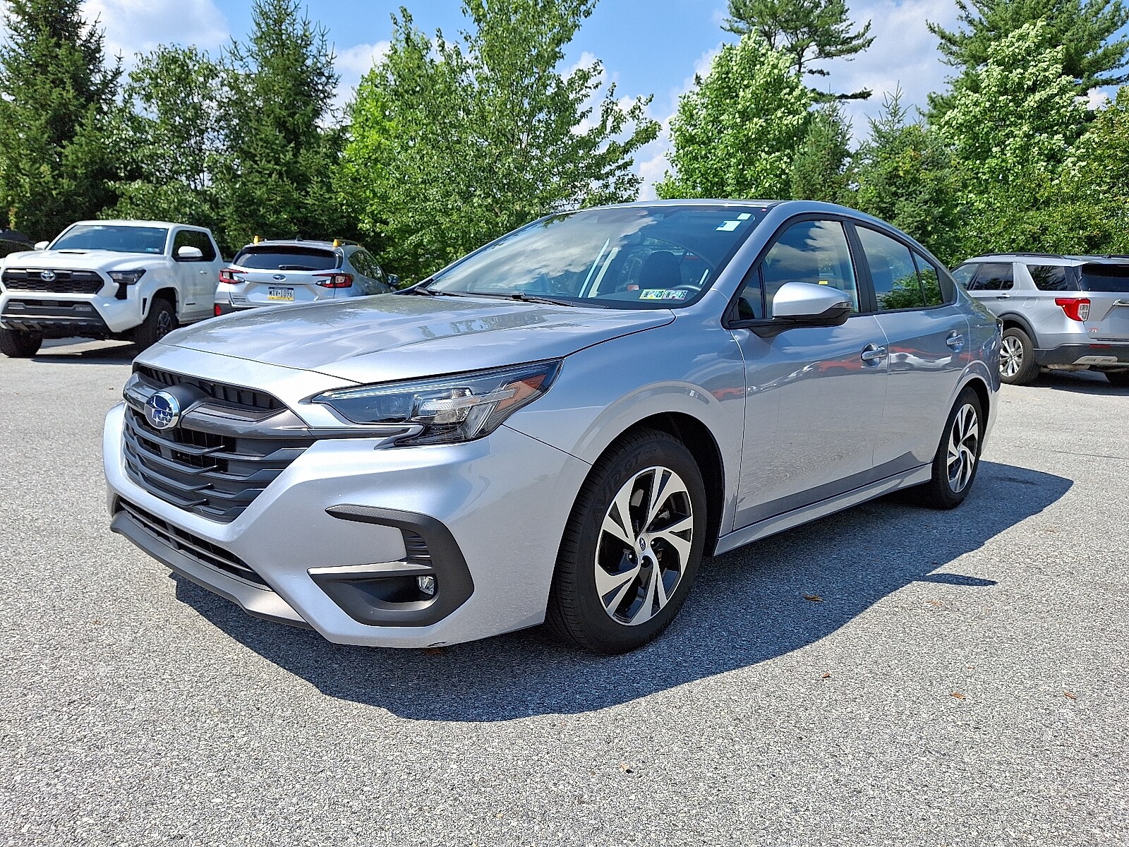 2024 Subaru Legacy Premium photo 3