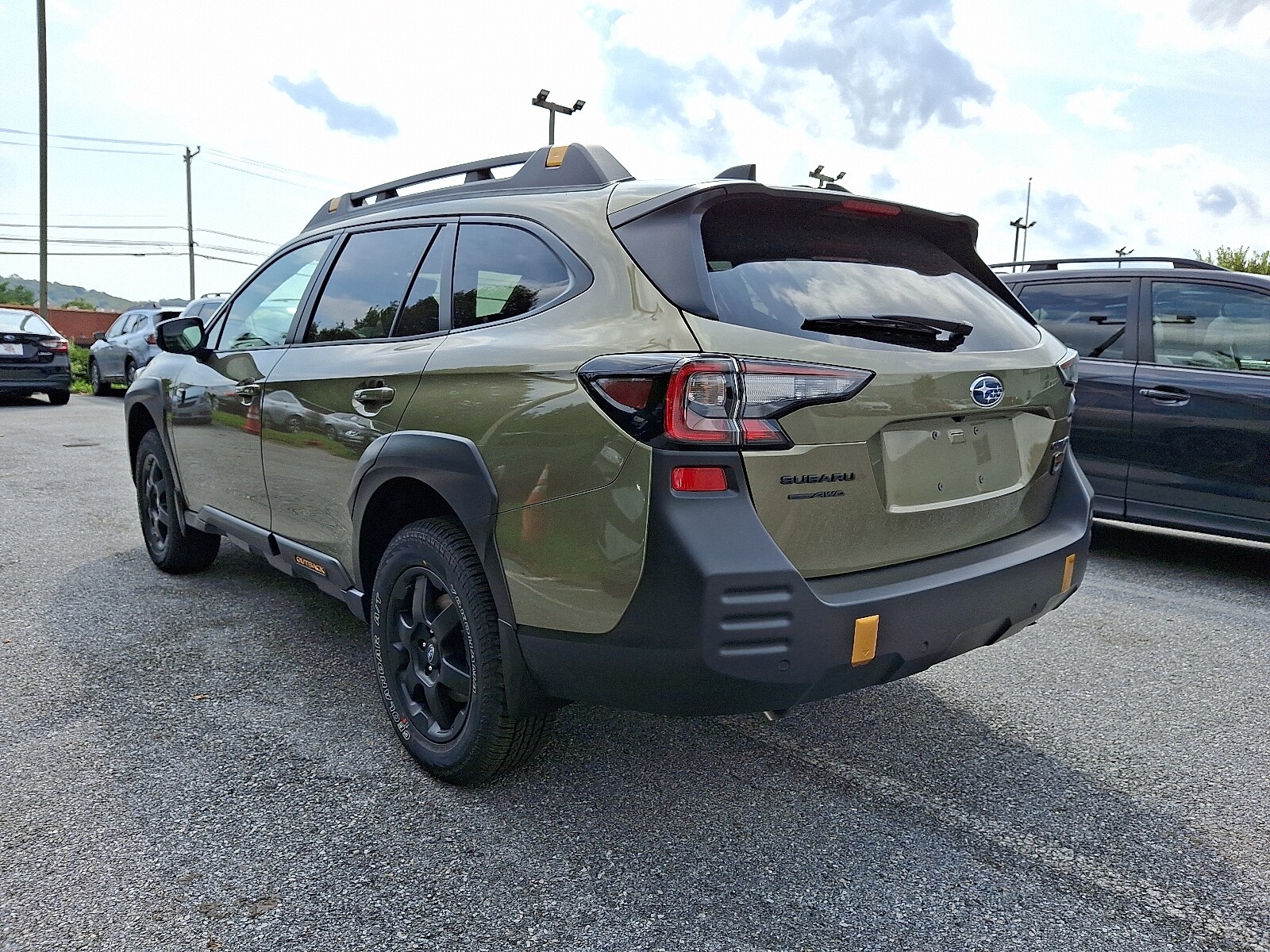 2025 Subaru Outback Wilderness photo 2