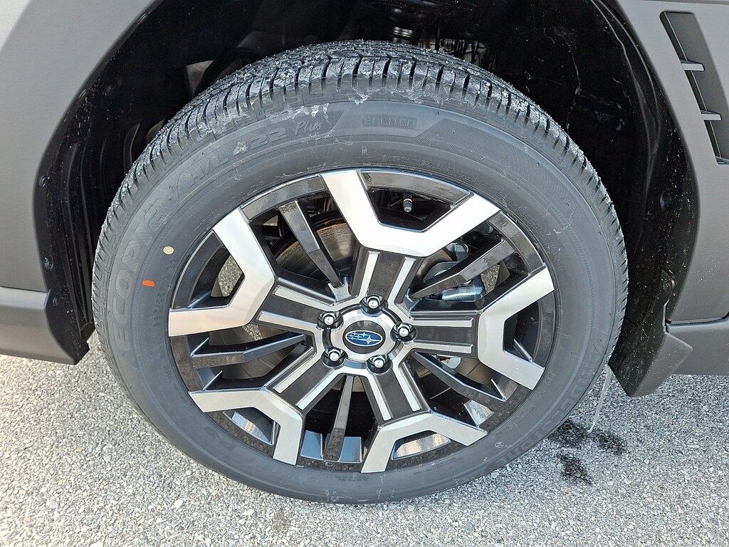 New 2026 Subaru Outback Touring XT SUV