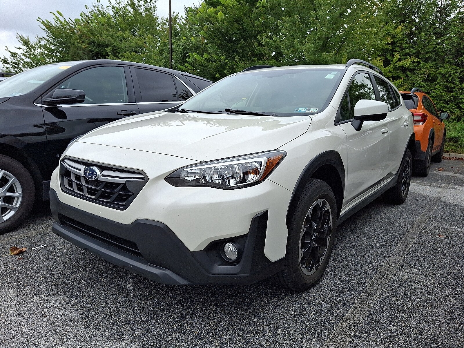 2023 Subaru Crosstrek Premium photo 2