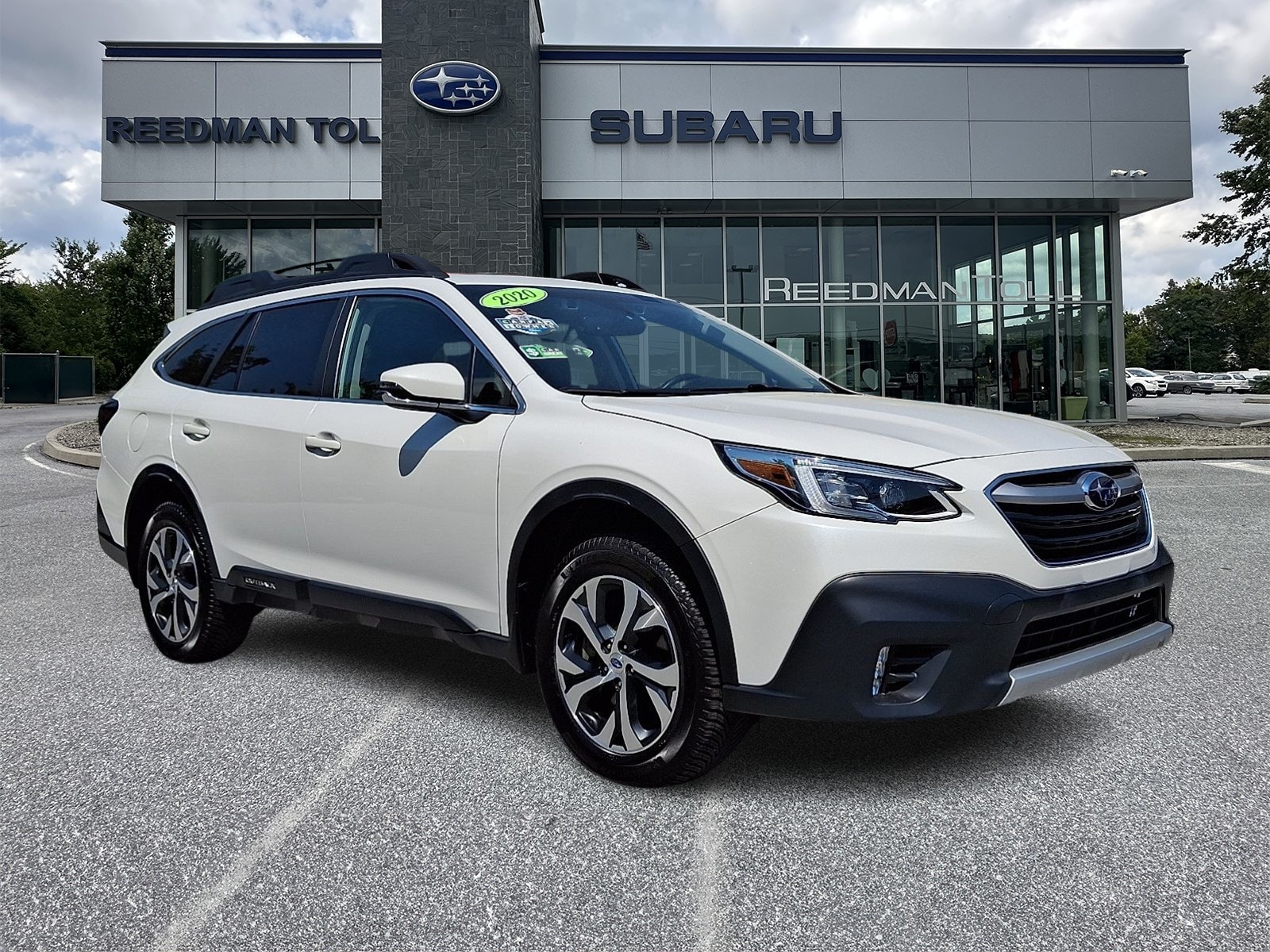2020 Subaru Outback Limited's photo