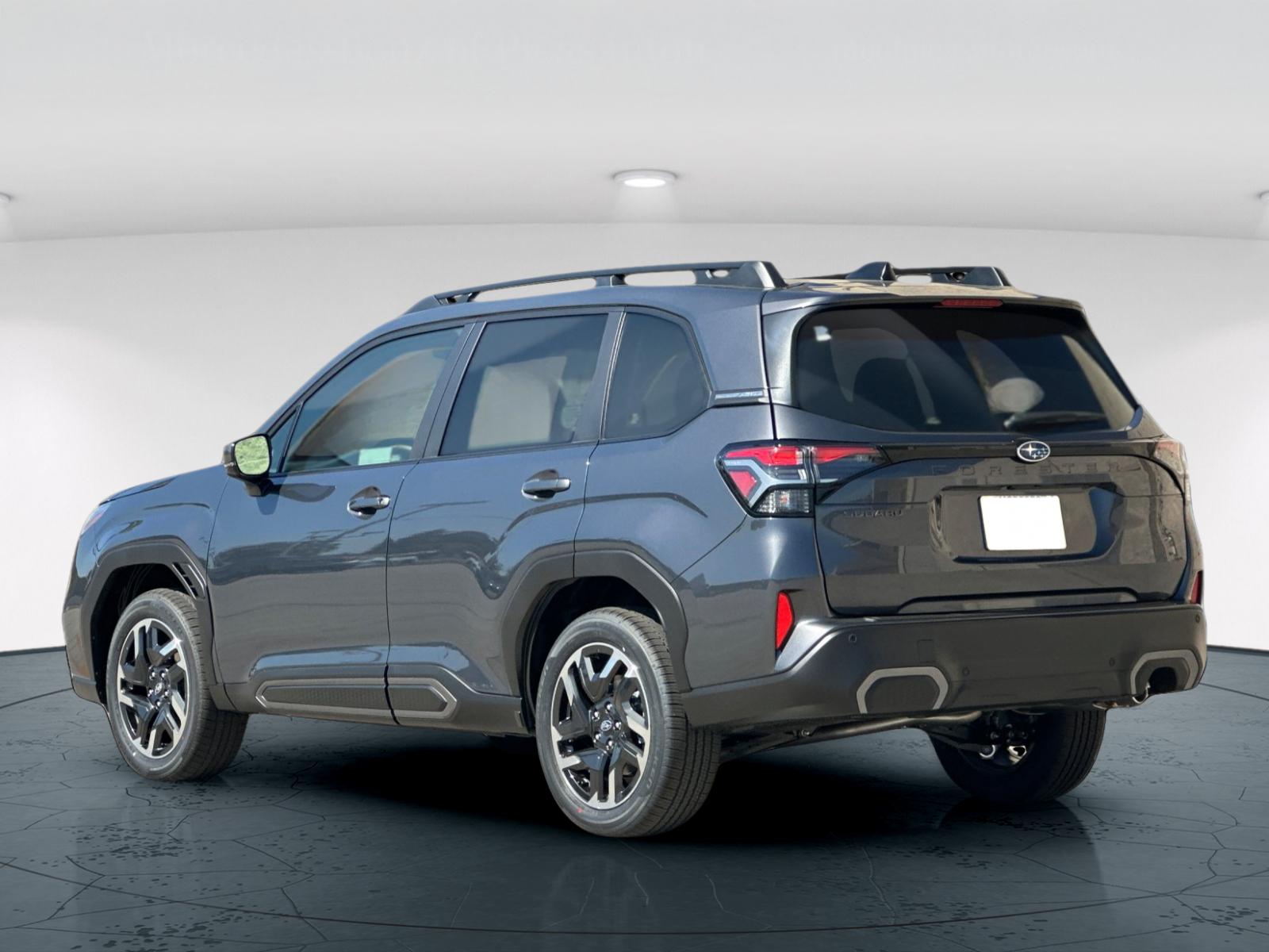 2025 Subaru Forester Limited photo 4