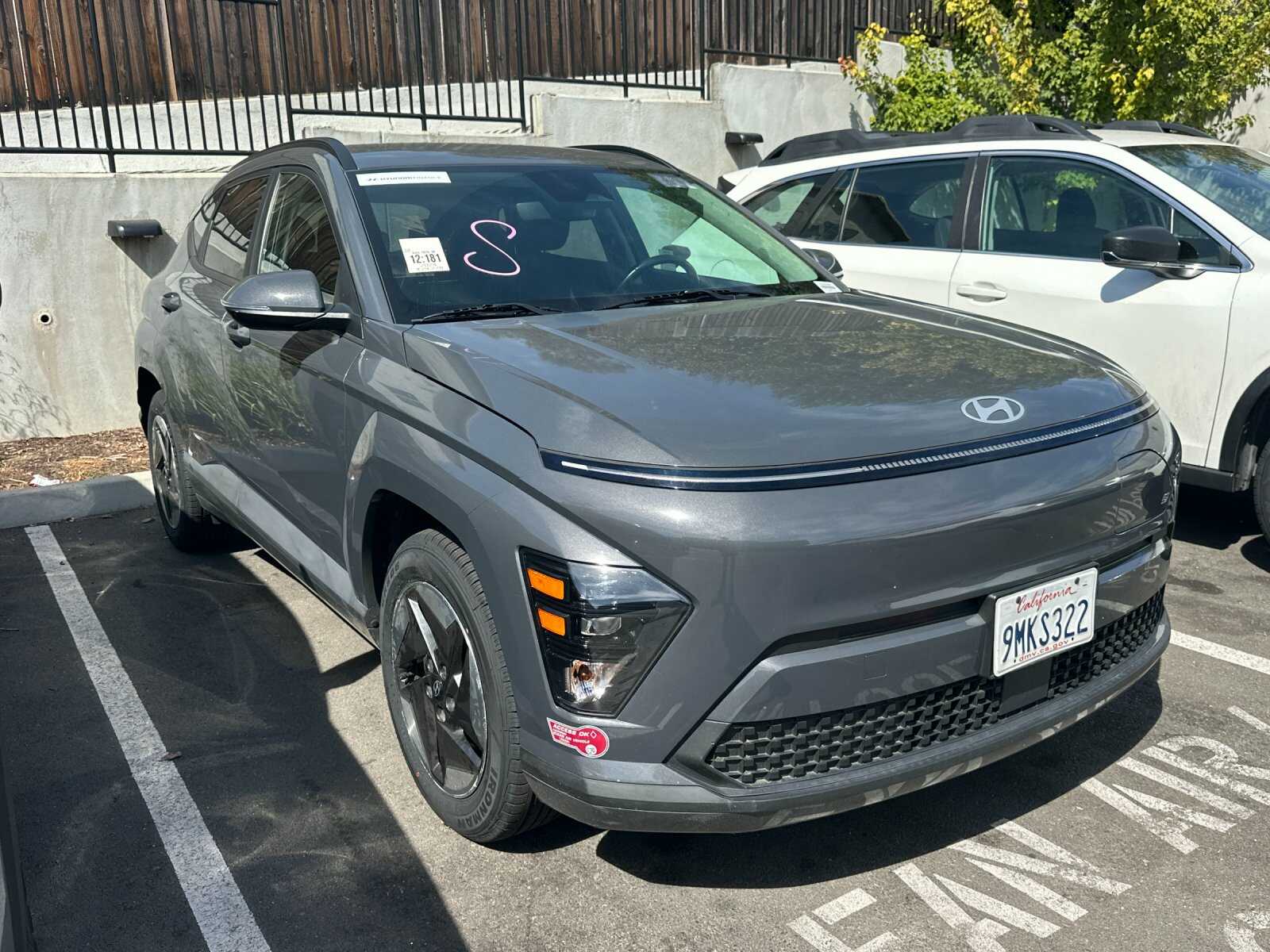 Used 2024 Hyundai Kona EV SEL with VIN KM8HC3A62RU014739 for sale in Hayward, CA