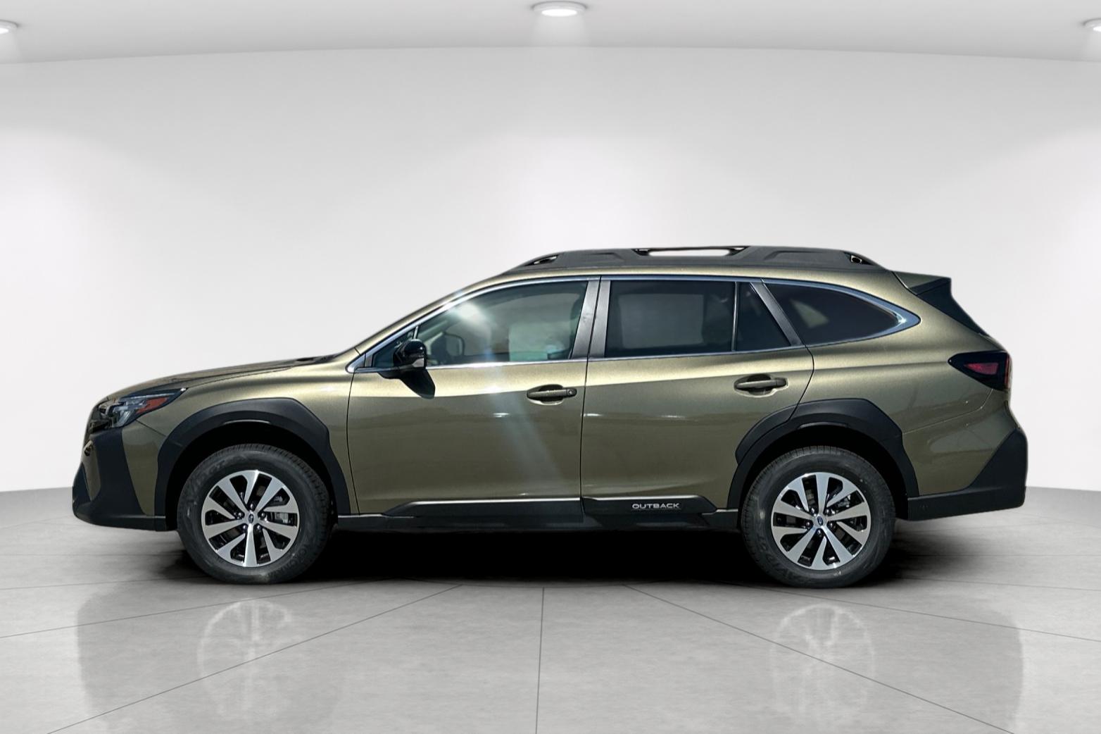 2025 Subaru Outback Premium photo 3