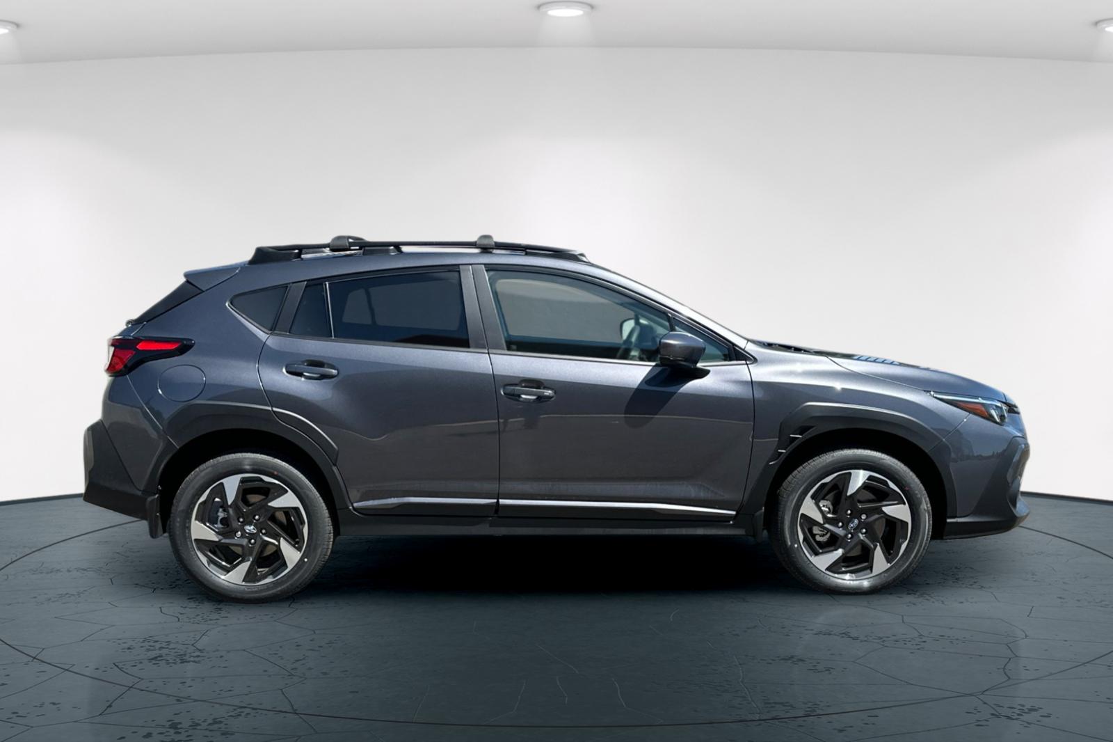 2025 Subaru Crosstrek Limited photo 3