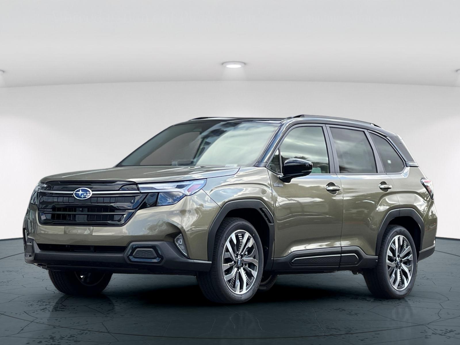 2025 Subaru Forester Touring photo 2
