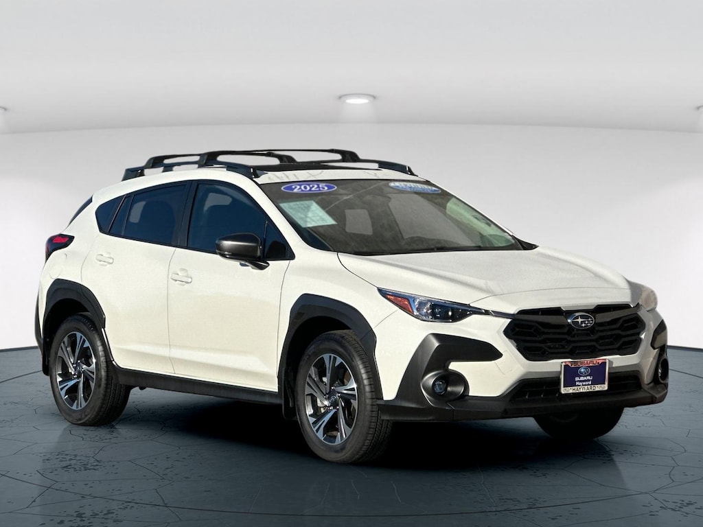 2025 Subaru Crosstrek Premium photo 2