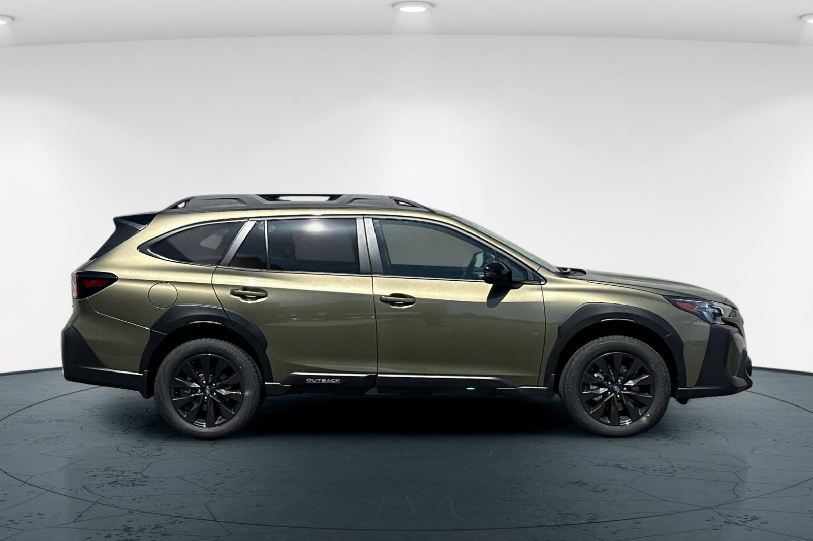 2025 Subaru Outback Onyx Edition XT photo 3