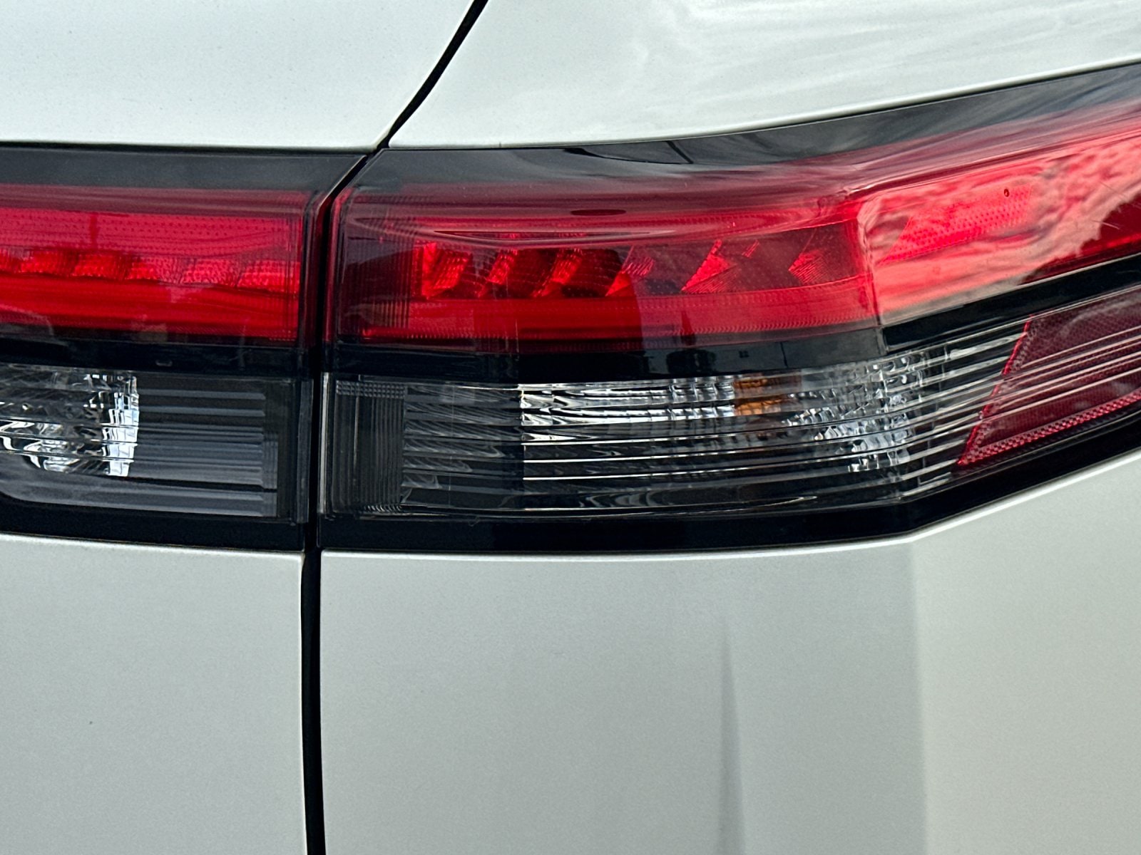 2023 Nissan Pathfinder SL - Photo 35