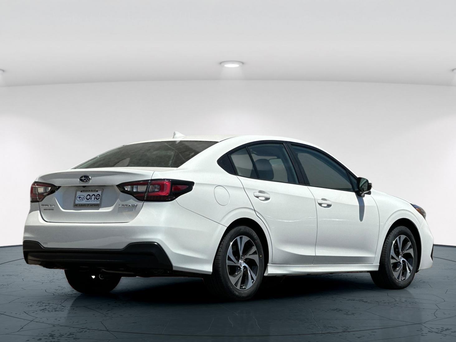 2025 Subaru Legacy Premium photo 4