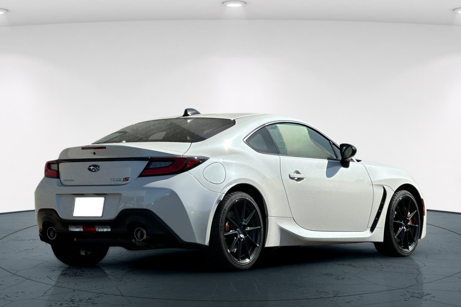 2025 Subaru BRZ tS photo 4