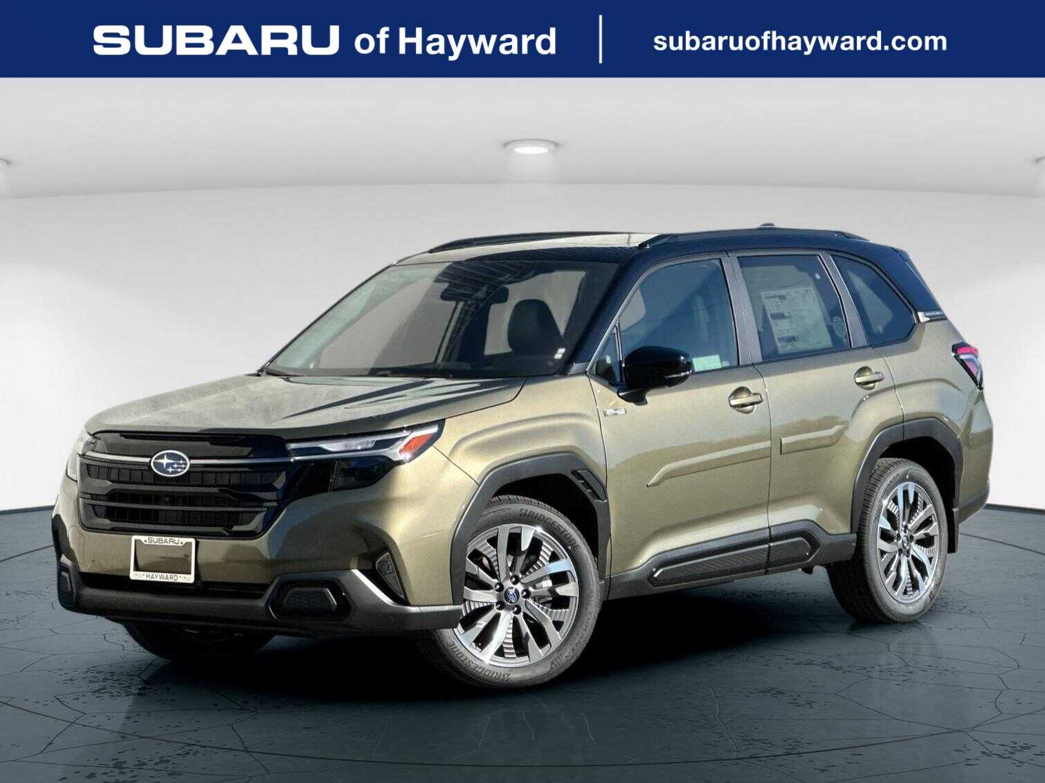 2025 Subaru Forester Touring's photo