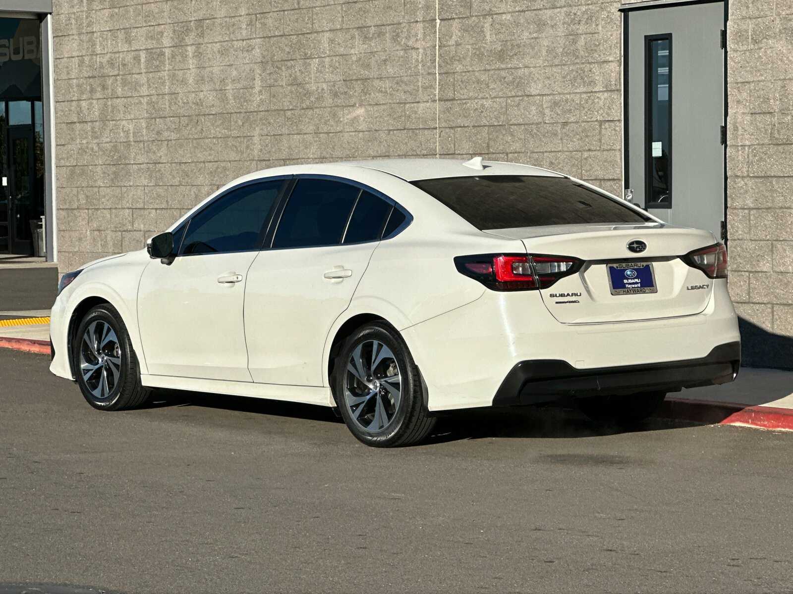 2020 Subaru Legacy Premium photo 4