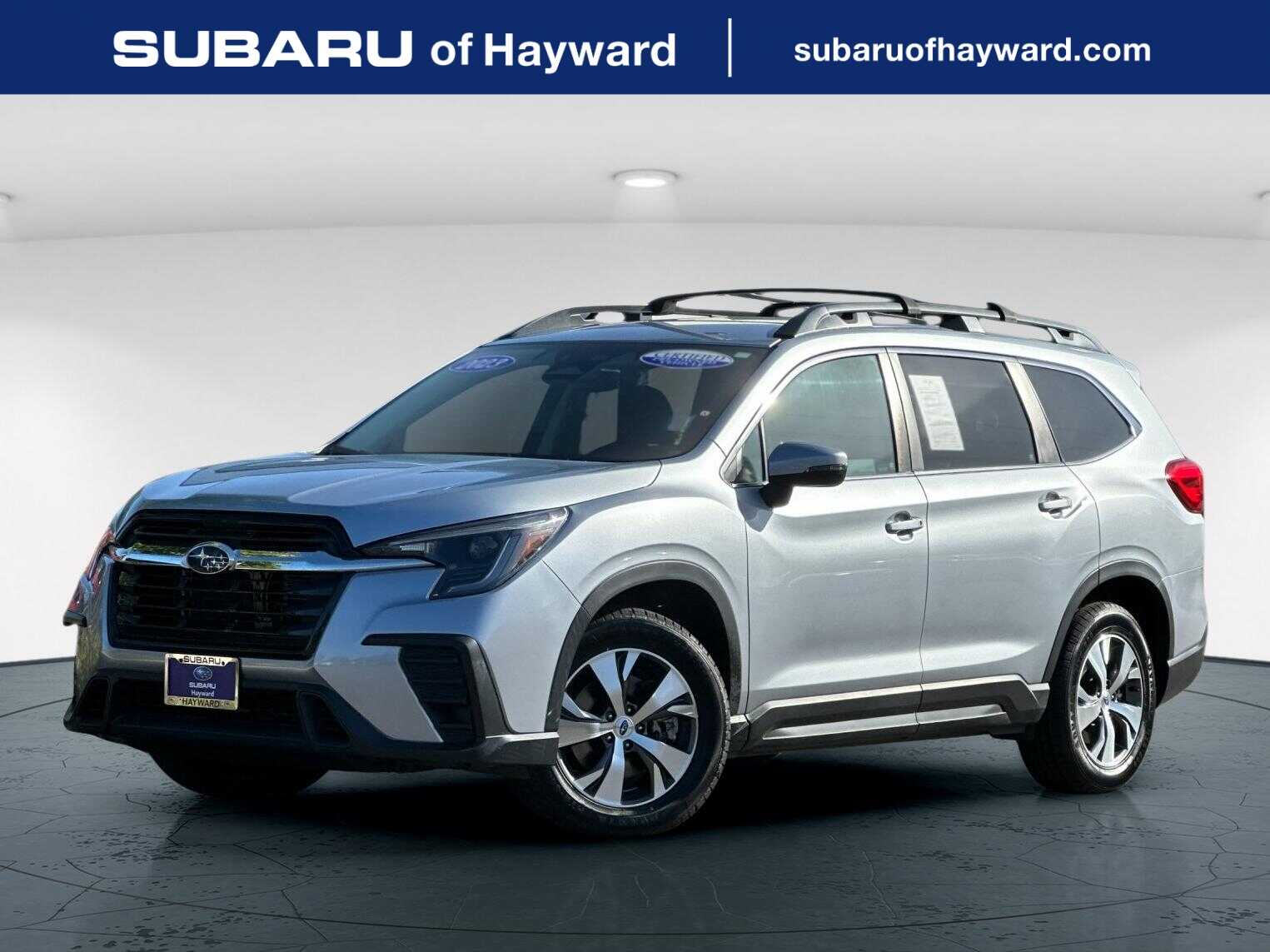 2023 Subaru Ascent Premium 7 Passenger's photo