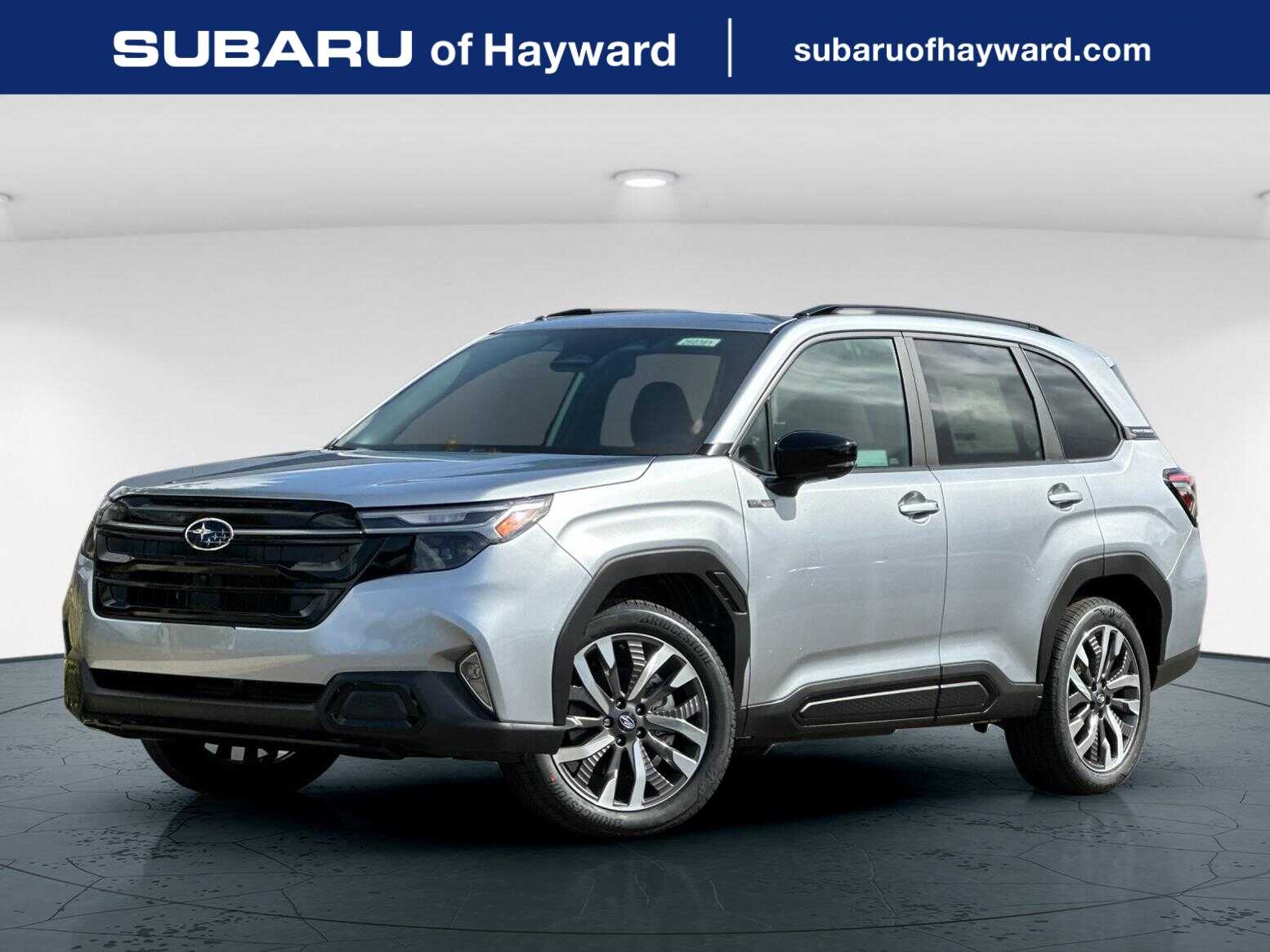2026 Subaru Forester Touring Hybrid's photo