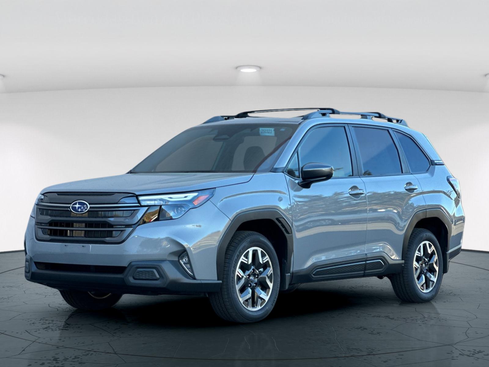 2025 Subaru Forester Premium photo 2