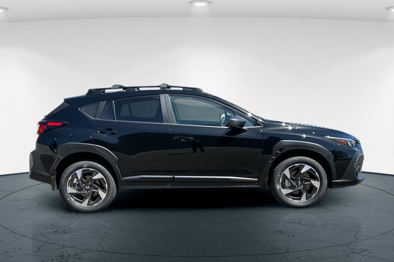 2025 Subaru Crosstrek Limited photo 3