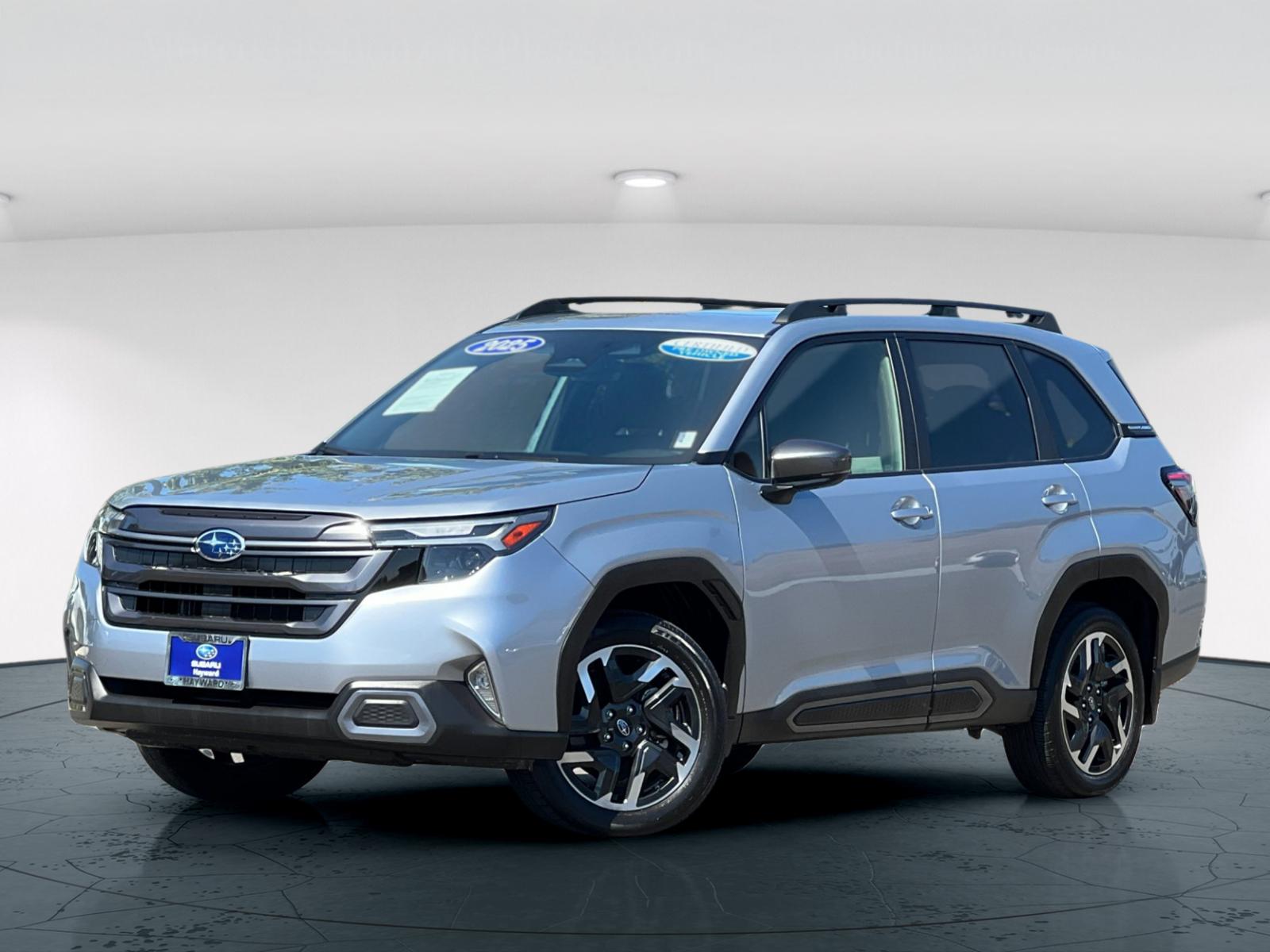 2025 Subaru Forester Limited photo 2