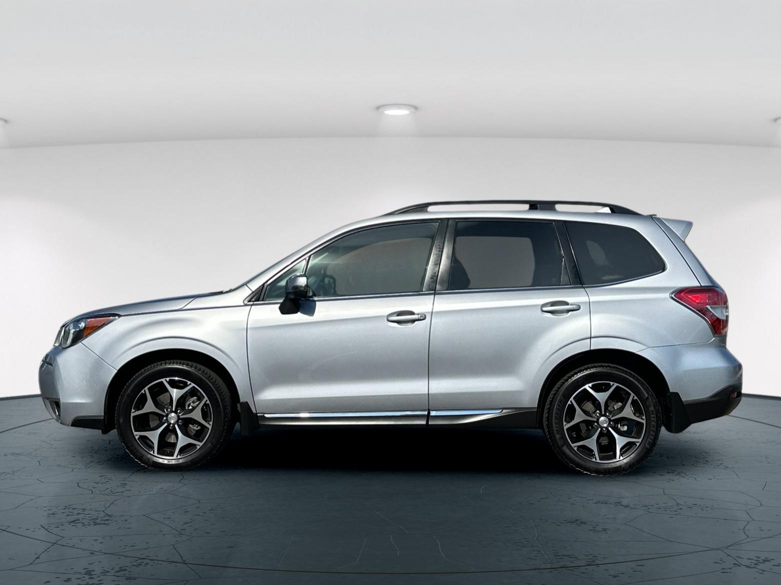 2016 Subaru Forester 2.0XT Touring photo 3