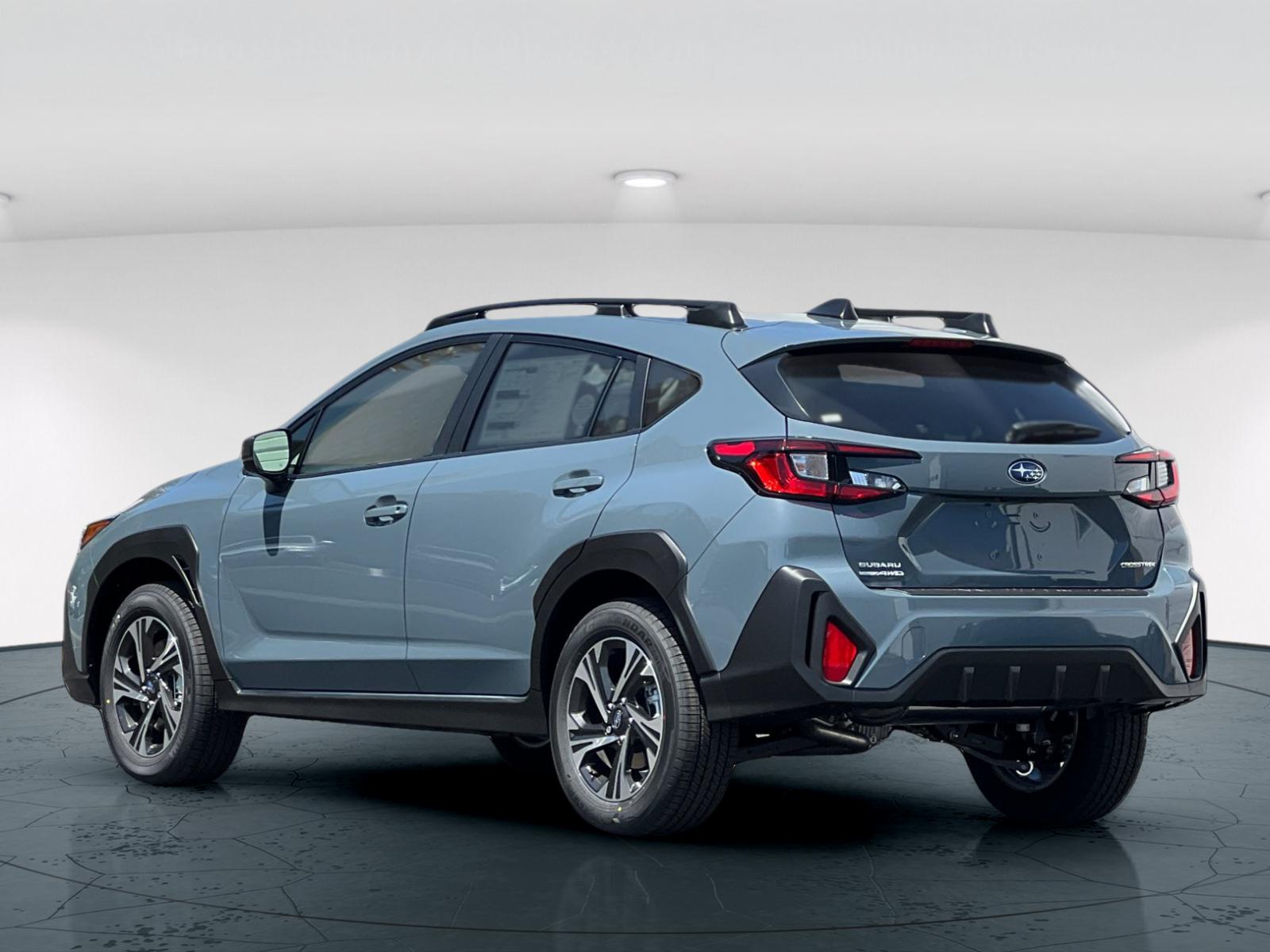 2025 Subaru Crosstrek Premium photo 3