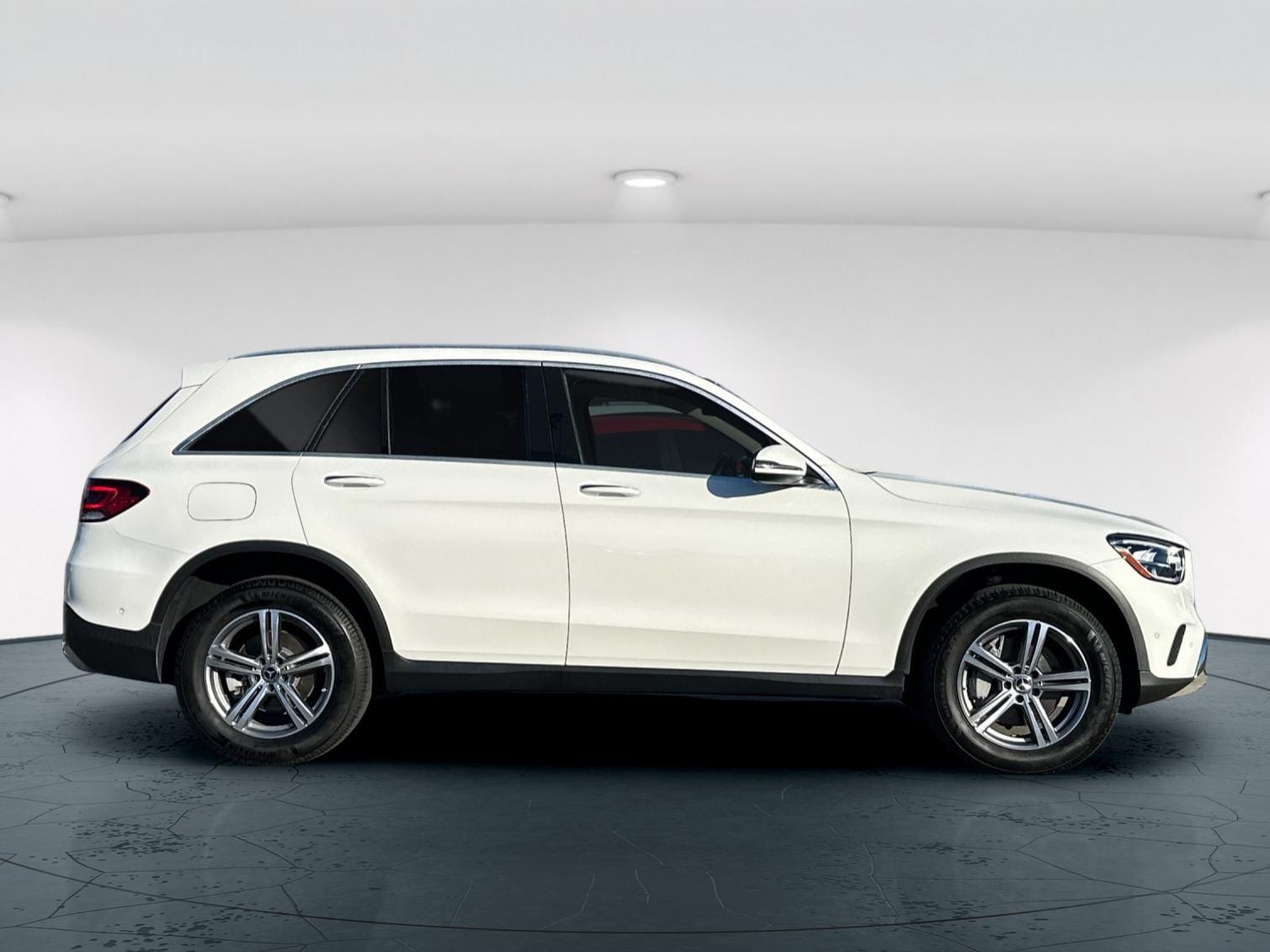 2022 Mercedes-Benz GLC GLC300 - Photo 7
